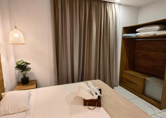 Hotel Topaz Two Siviri